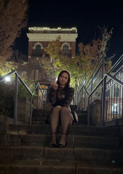 Kneel at my feet, loser