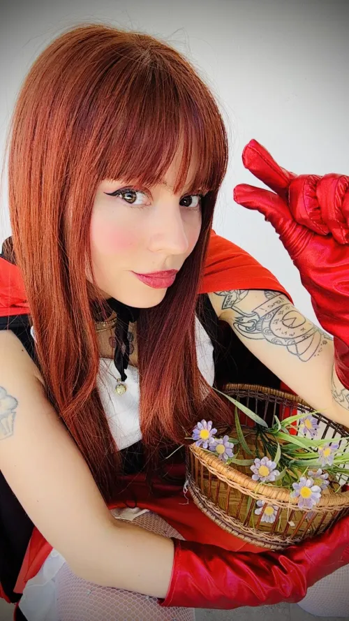 lil red dont need a big bad wolf when losers like u cant even fill a thimble