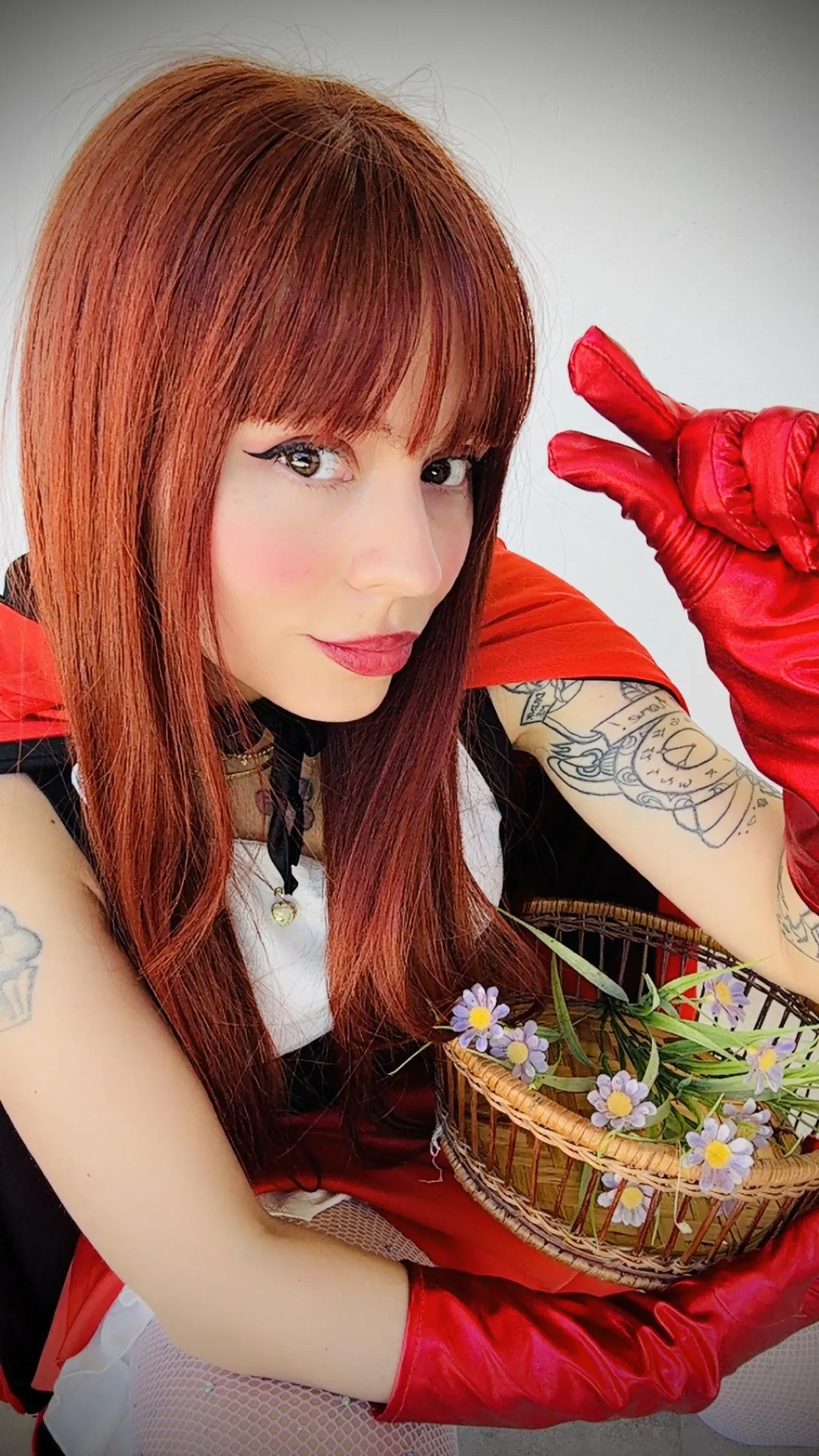 lil red dont need a big bad wolf when losers like u cant even fill a thimble