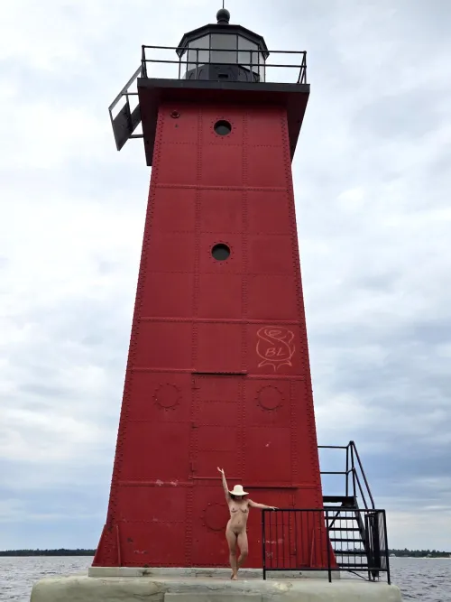 Red means stop... and pose naked with it 🤭
