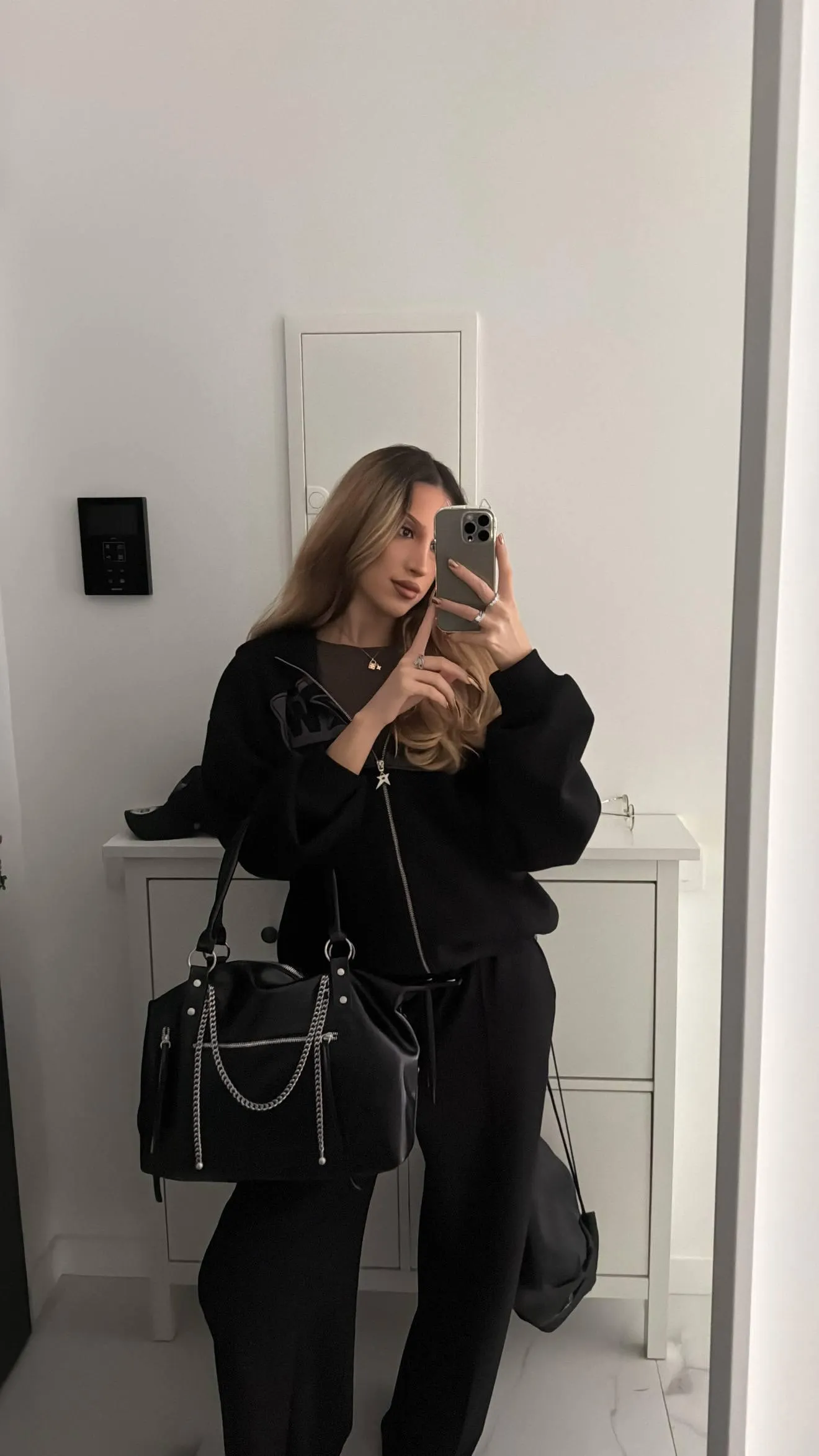 I need some attention, would you give it to it?