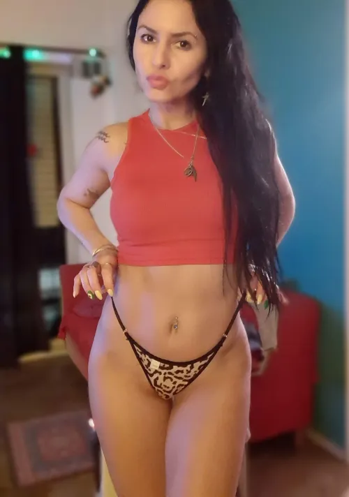 Wake up, you must listen to me... you don't want me to punish you severely, do you? :⁠-⁠$