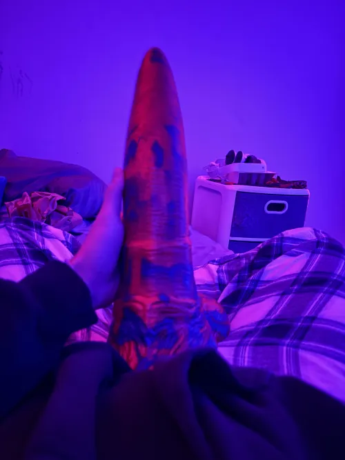 i mightve underestimated his size a bit >w<