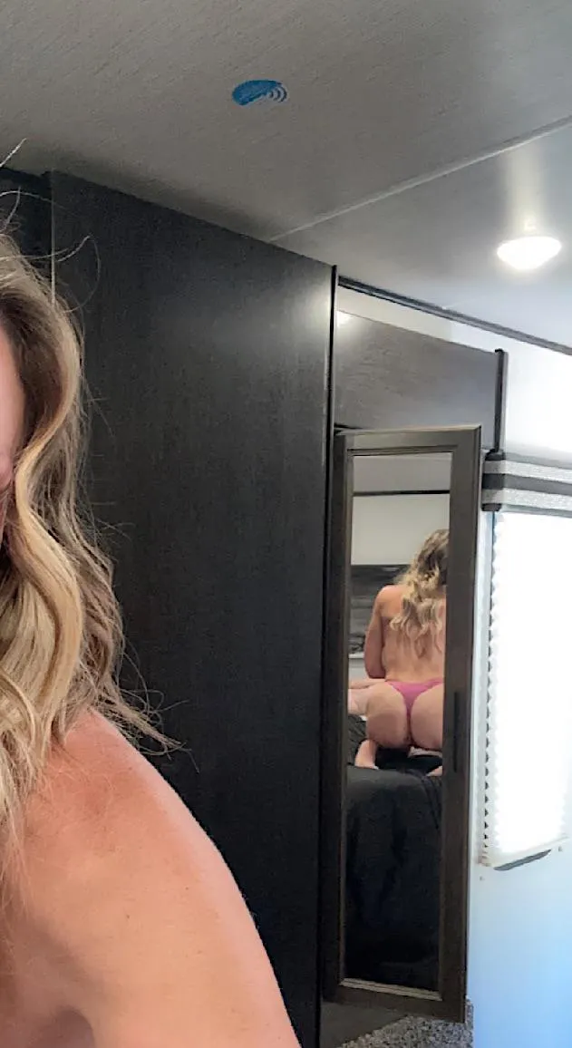 Anyone want to hang out?