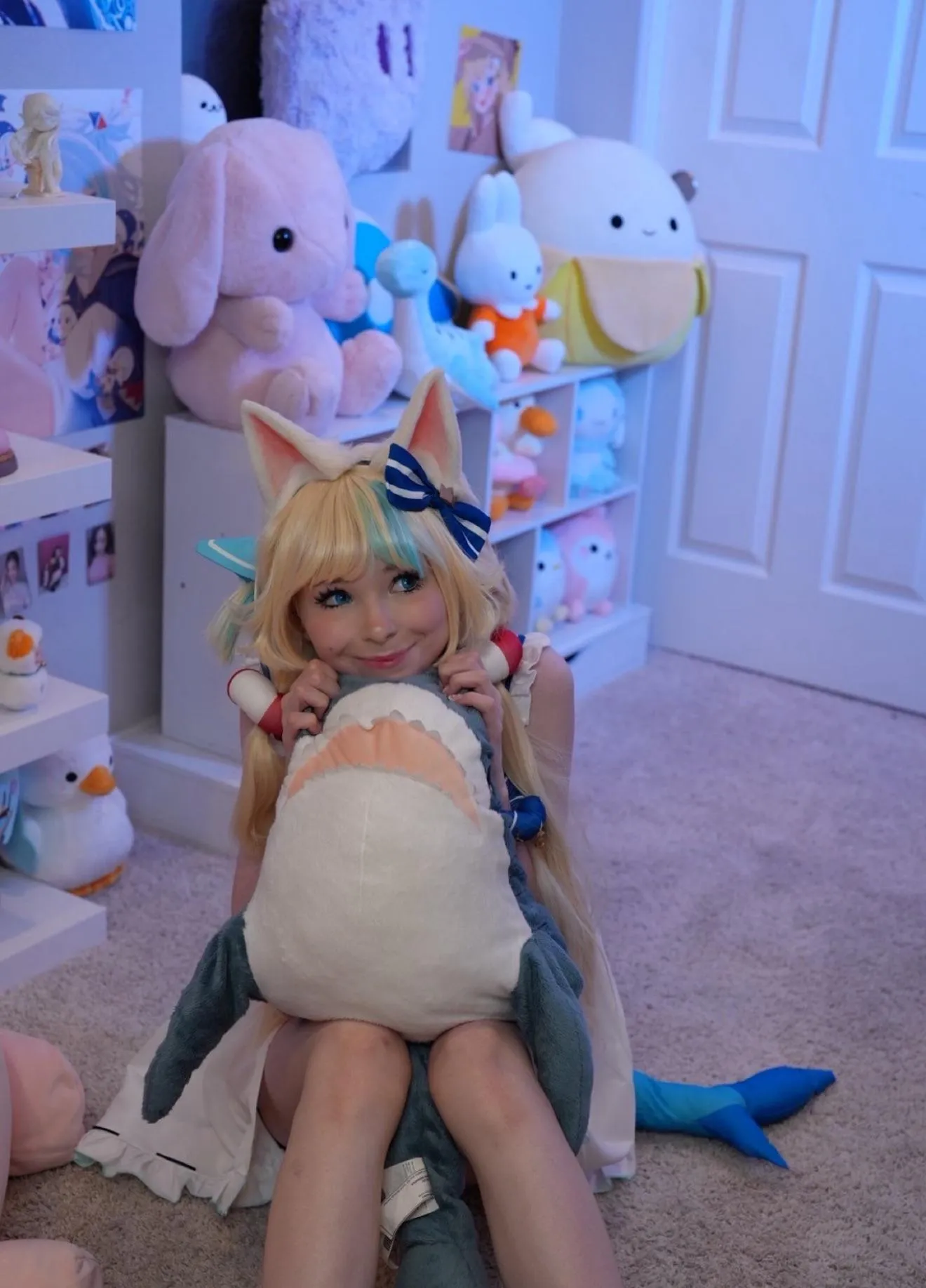 If you wanna date me you have to buy me plushies