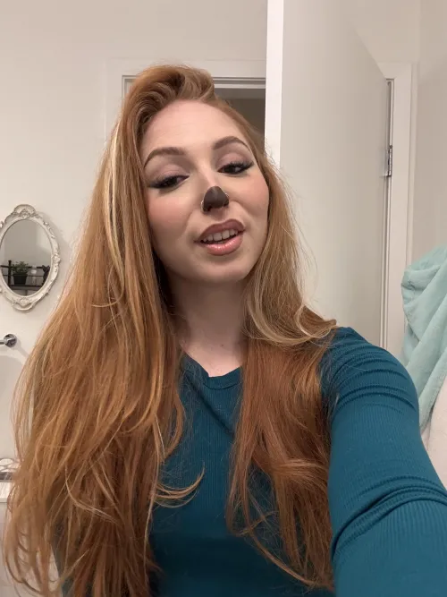 Roxanne Cosplay 🙈🌹 how’d I do? Goofy movie