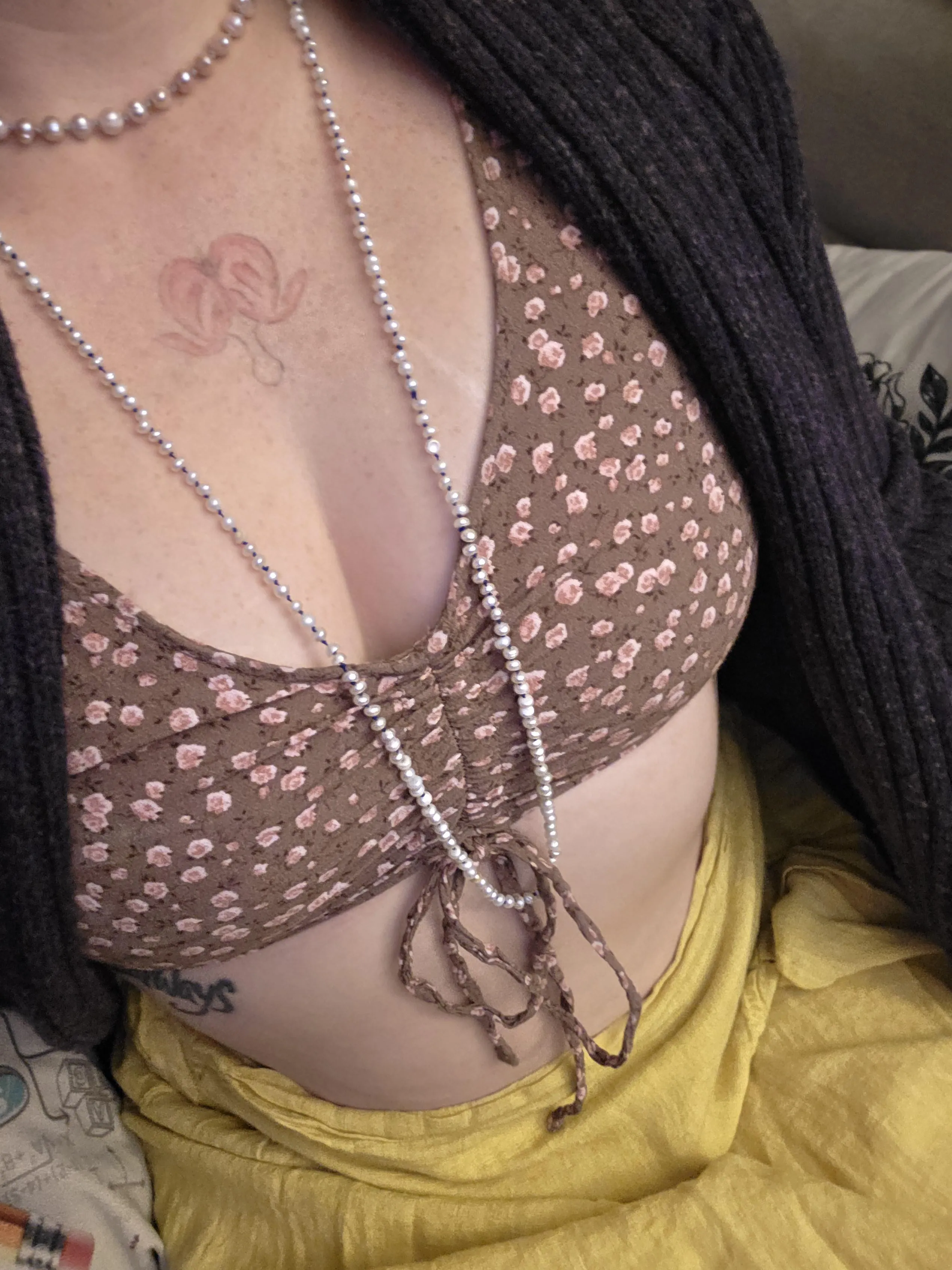 What concert are we going to for our first date? What should I wear?