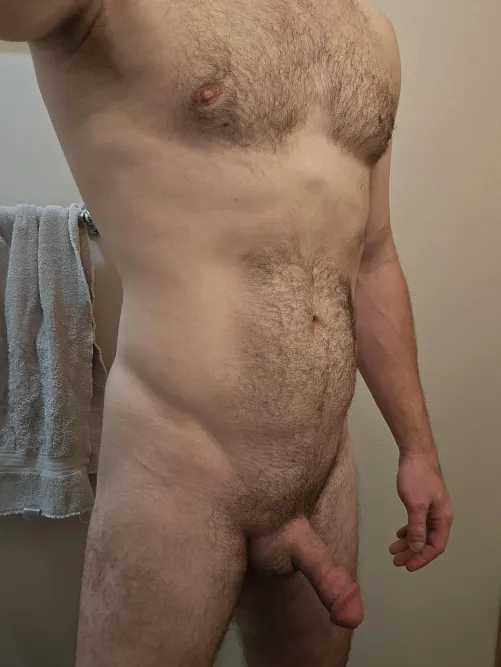 40 y/o dad bod and my small cock.