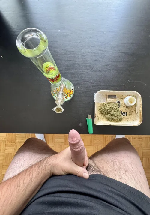 A little super powered Sunday (m)orning wake and bake