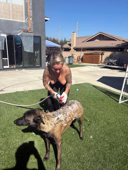 Advantages of being a nudist