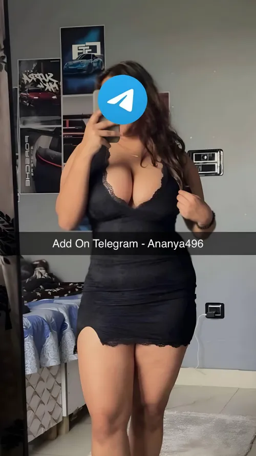 Available for wild sexting and more .. wanna Enjoy? txt me (f)