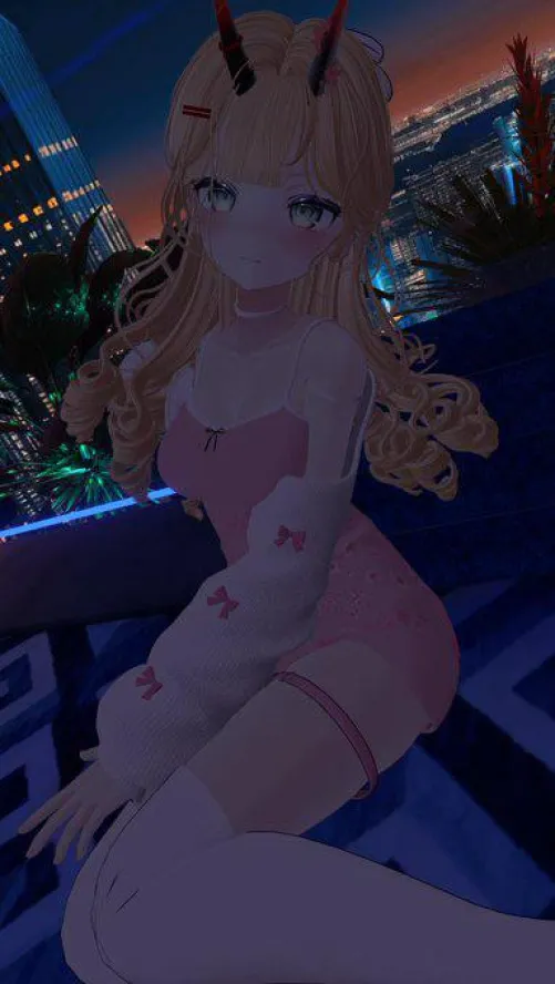 Enjoying the city lights before getting blacked out later tonight (Fuoca)