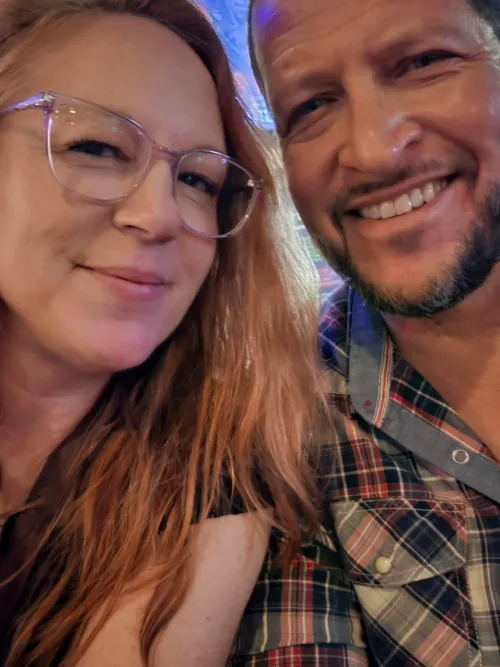 46F / 53M Happy hump day! Let's go out tonight!