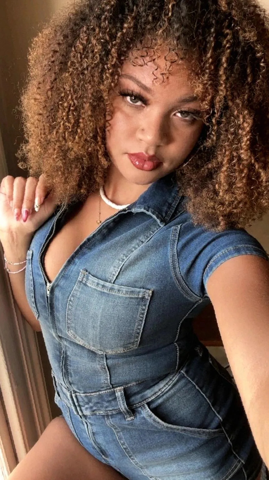 Fuckable face Y or N