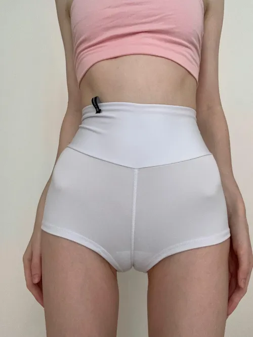 My teen cameltoe is so amazing