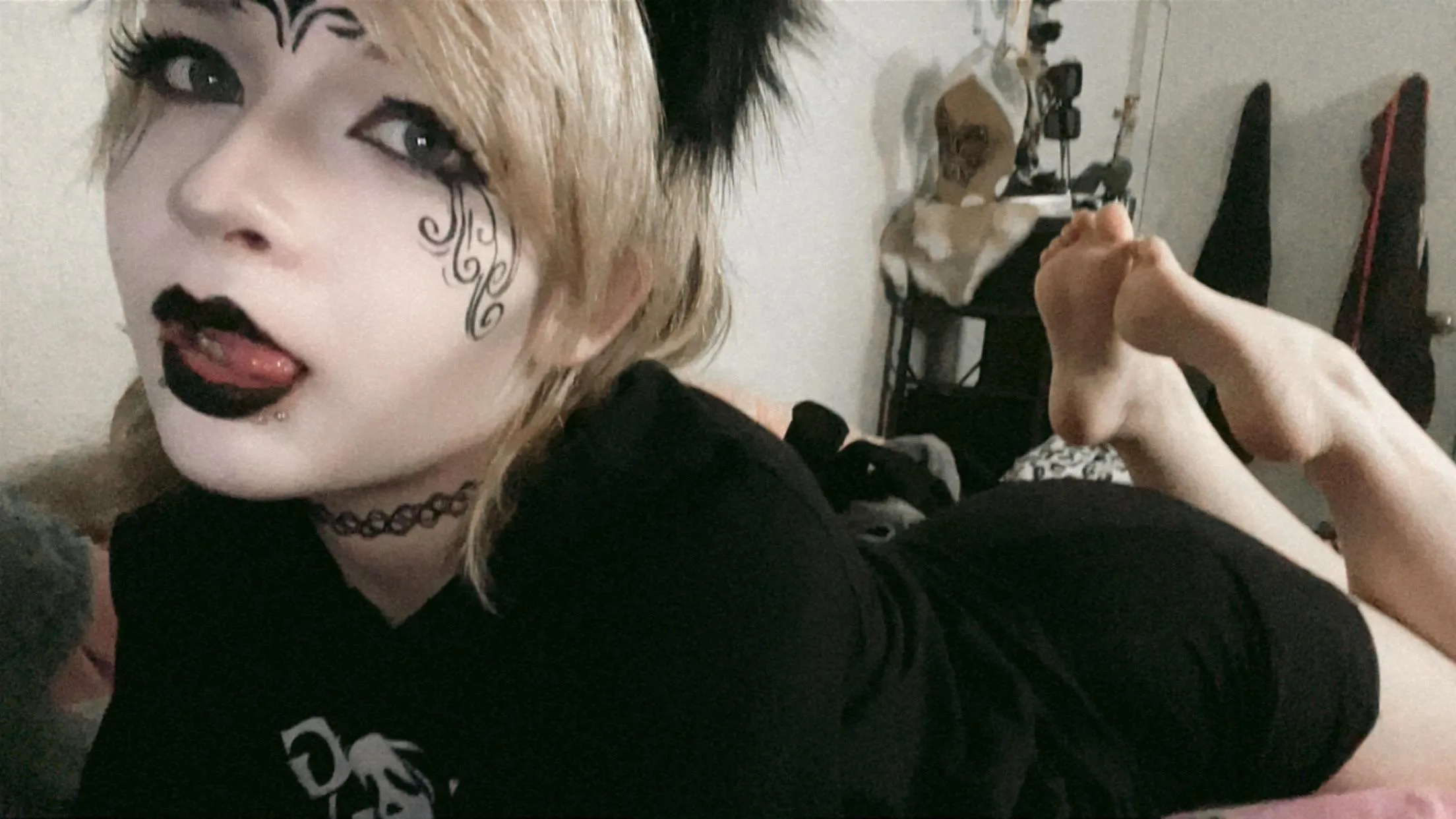 still experimenting with makeup, i think i like this type