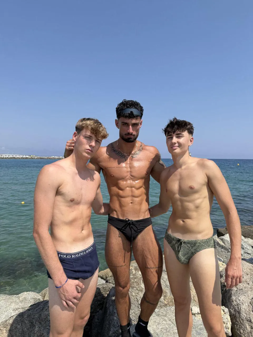 We only show off our body