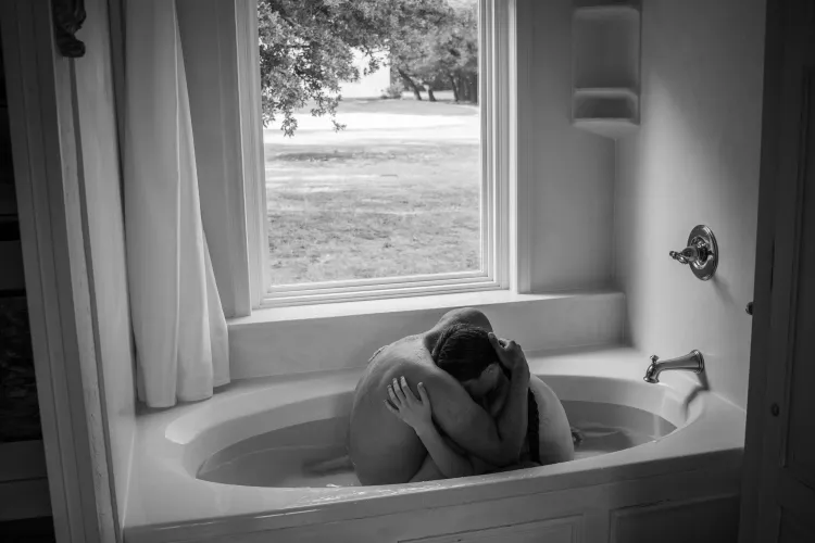 hold tight (self shot)