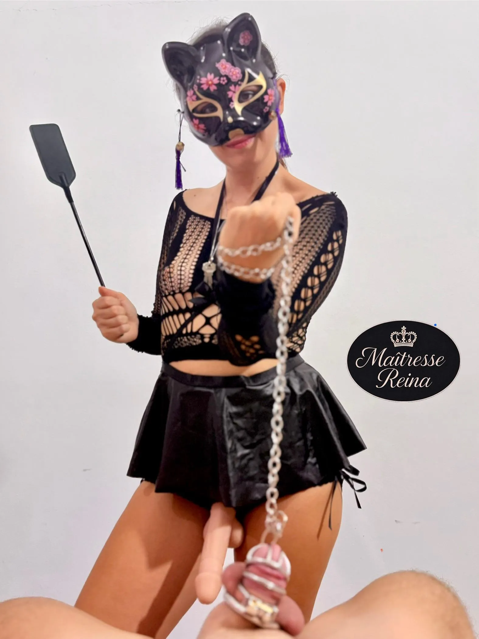 Let’s go for a walk? 🔐😈