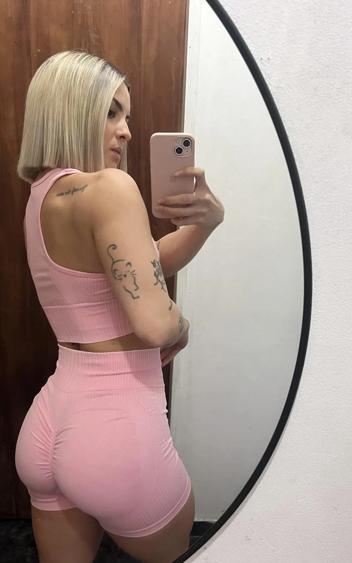 Not all muscles are worked at the gym… some are enjoyed😏