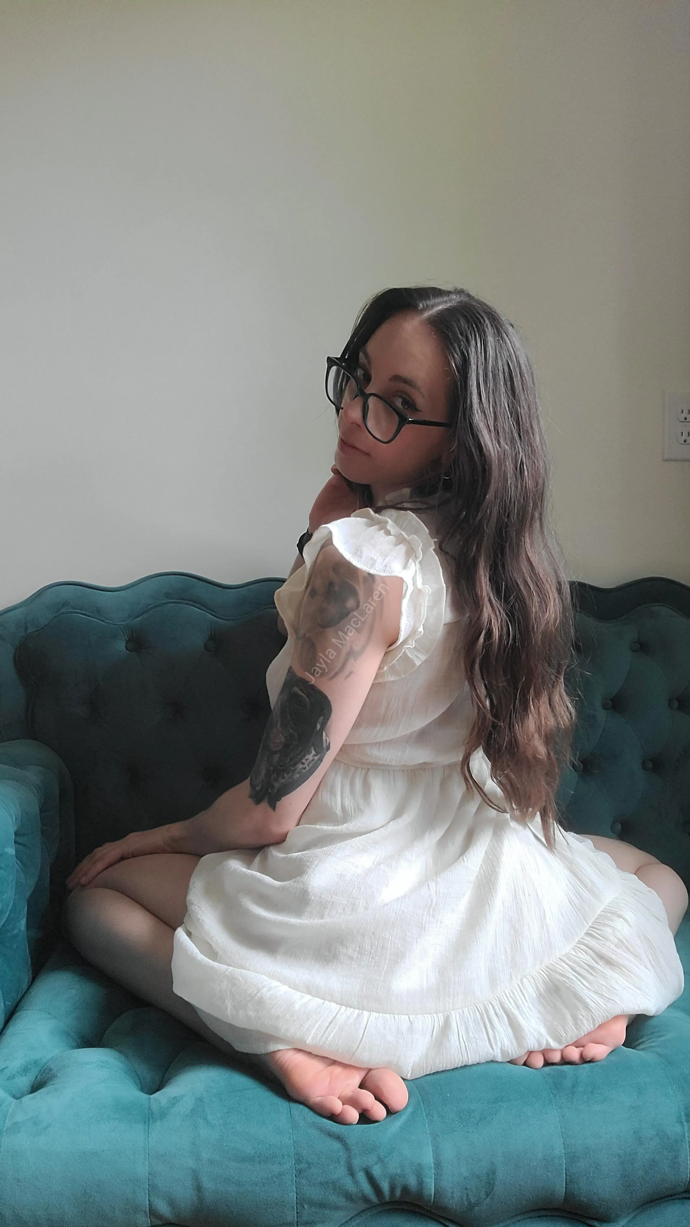 Cutesy vibes and glasses