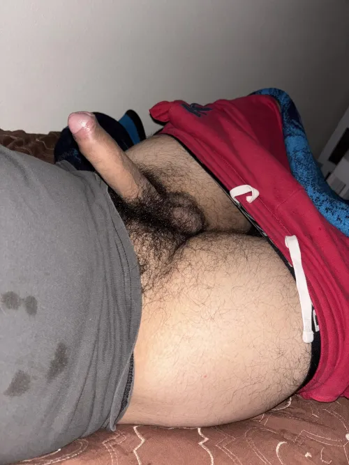 26 m Looking for femboys and fem bottoms