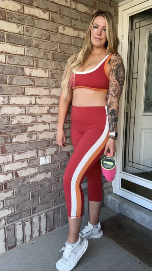 If I asked you to fuck me.. would you say yes or no?