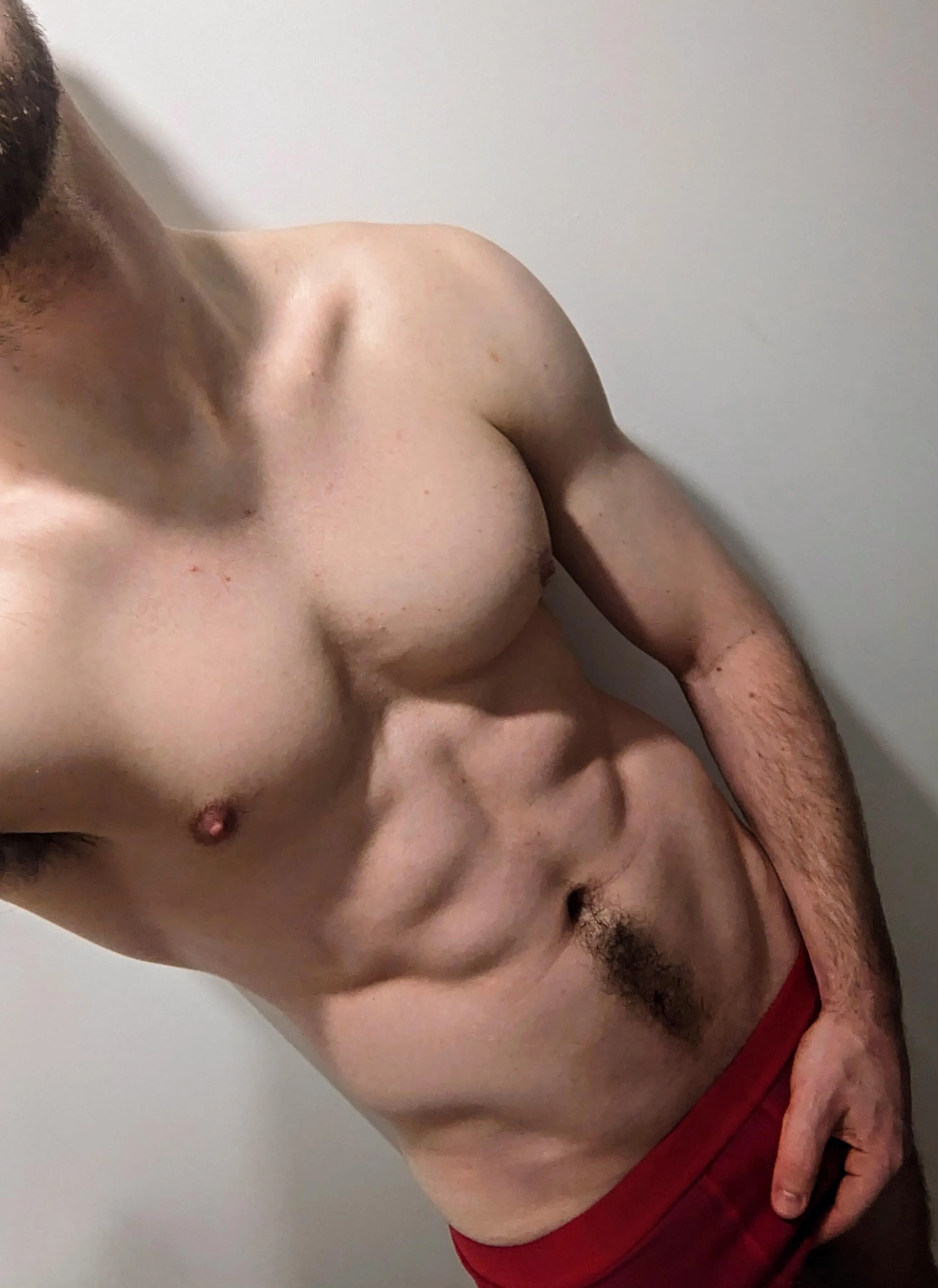 Wanna kiss your way down my happy trail?