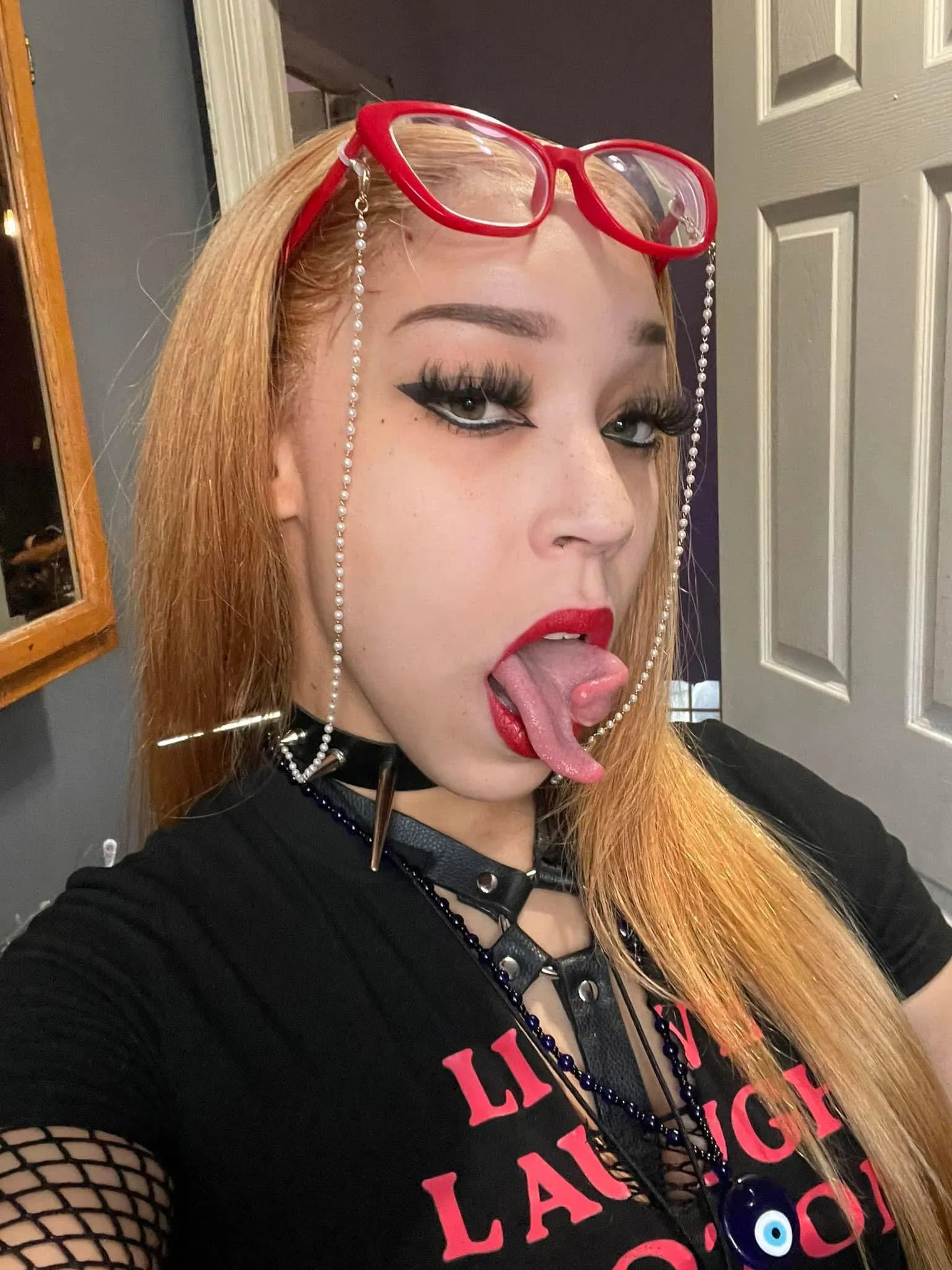 Which mood am I giving—angel or menace? 💫