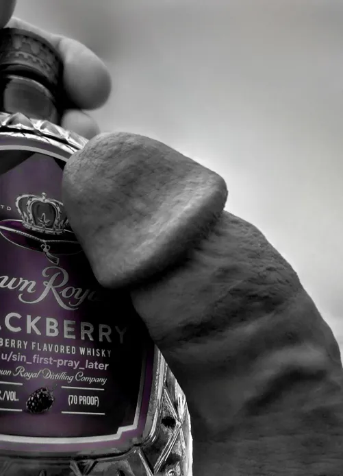 A color pop from a previous hour of happiness 🥃