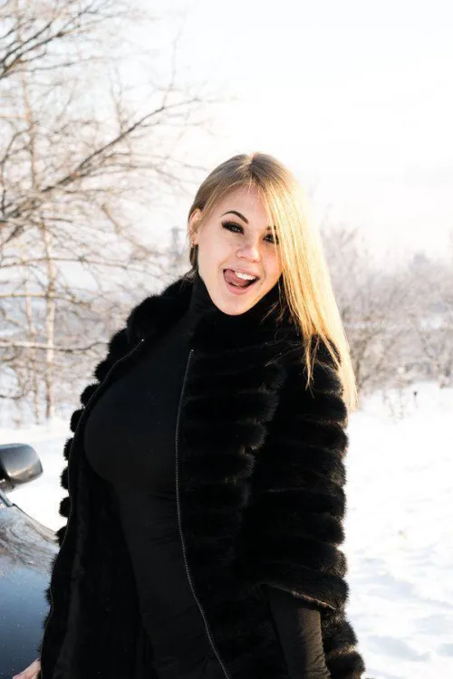 Getting cold there and snow, wear a coat on Viola Bailey