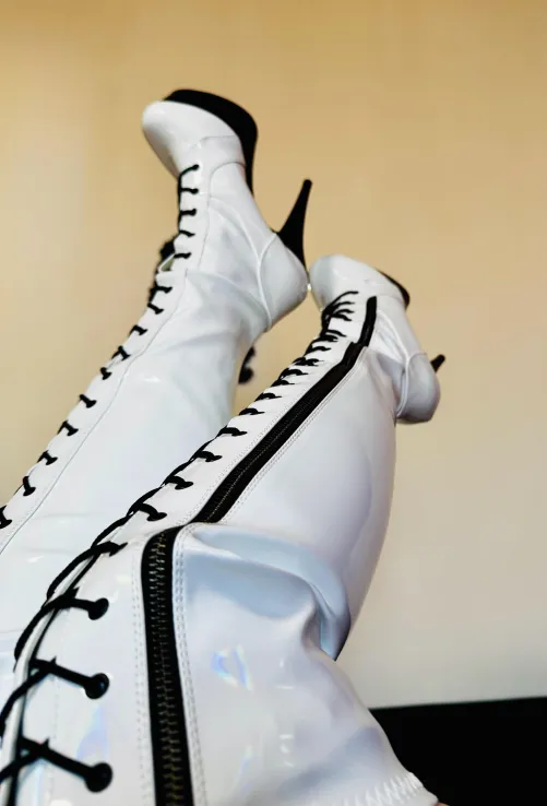 I love catching you stare at my boots