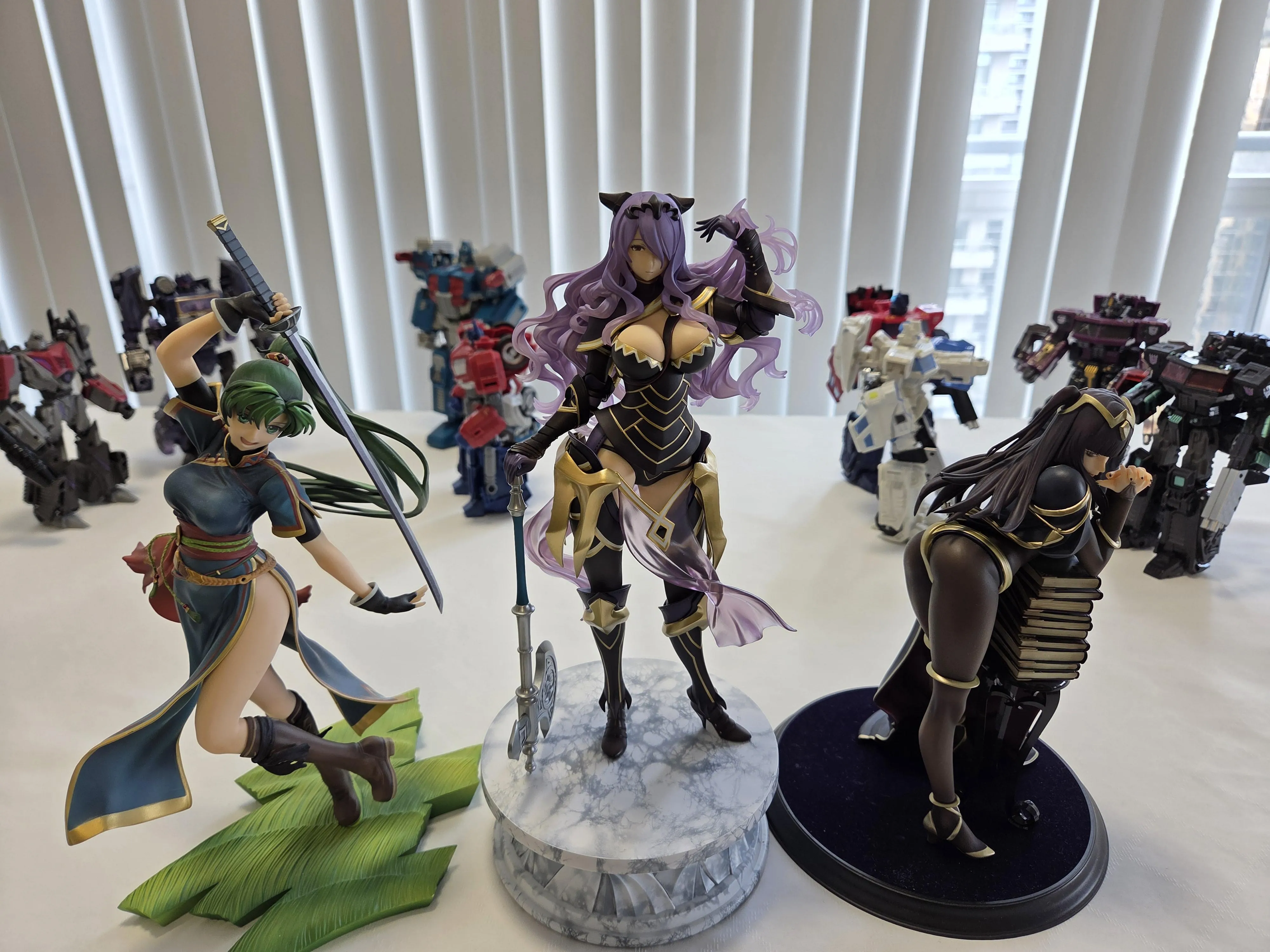 So happy I have Lyn, Camilla and Tharja's figure