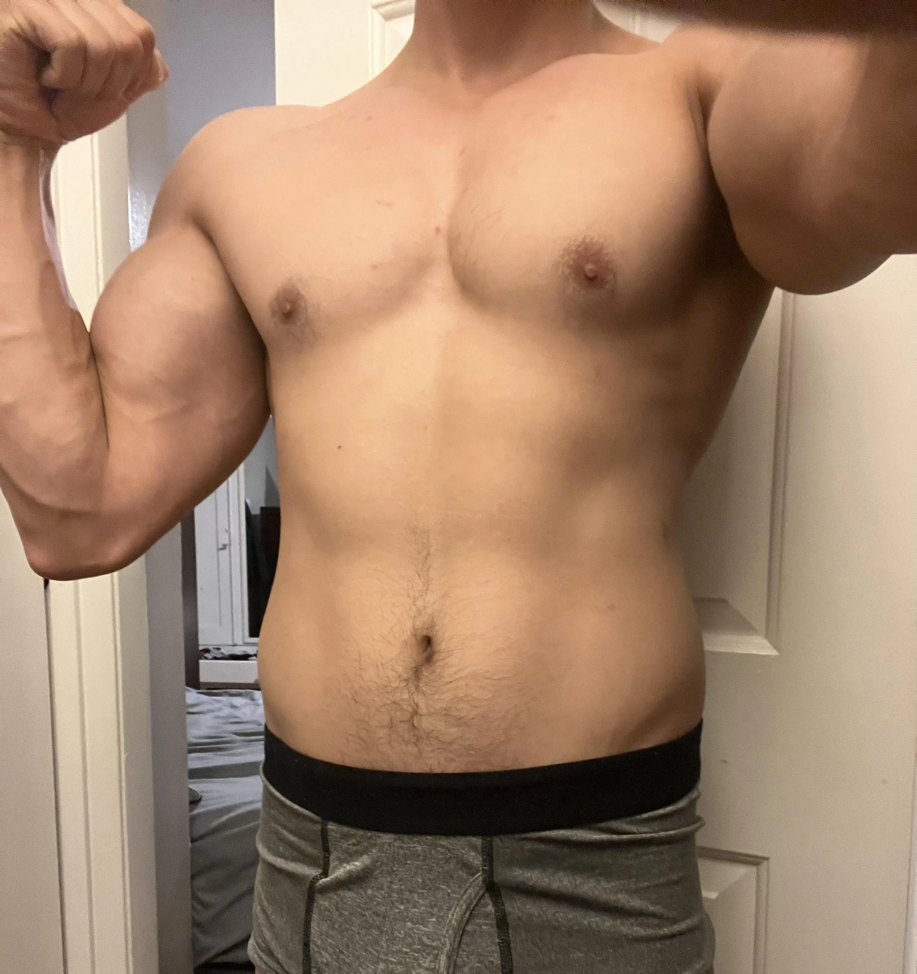 [selling][Us] 26 year old who loves to work out and sweat