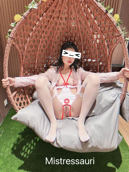 Be on your knees, mouth kissing my pussy