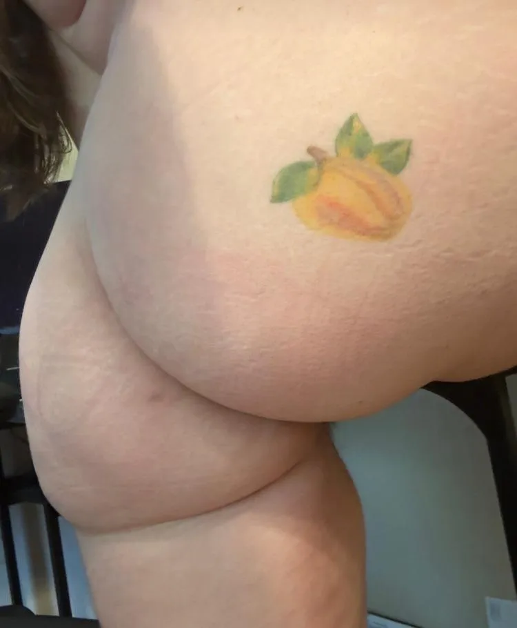 Guess what I did to get my ass tatted 🙈
