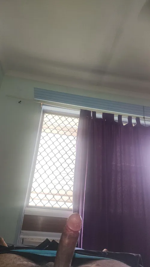 M4F m20 looking for couples or F to pick up and fk