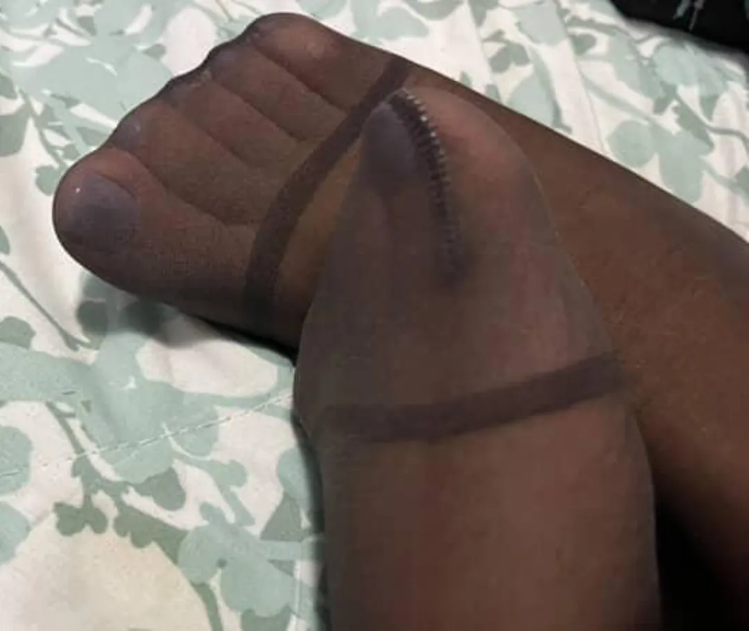 What are you doing to these nylon feet. Sniff, lick or peel.