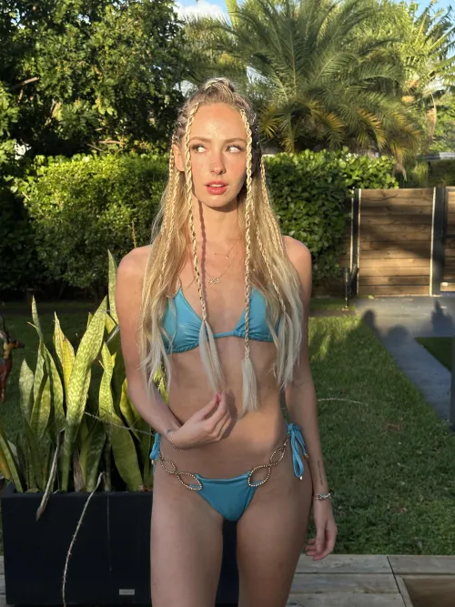 hope this hot body makes you melt and go wild