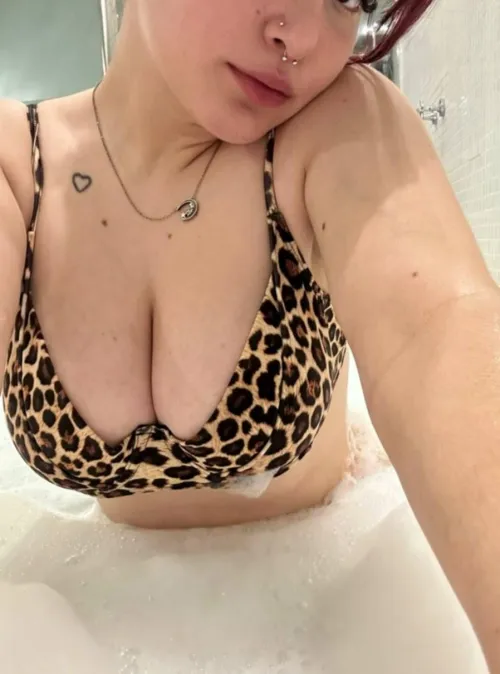 Wanna come and have a bath with me?