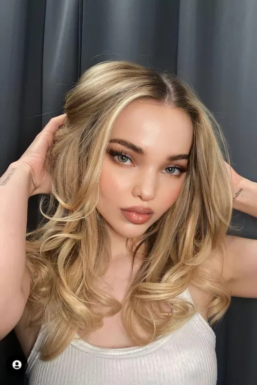 Sooo beautiful, her face is just perfect