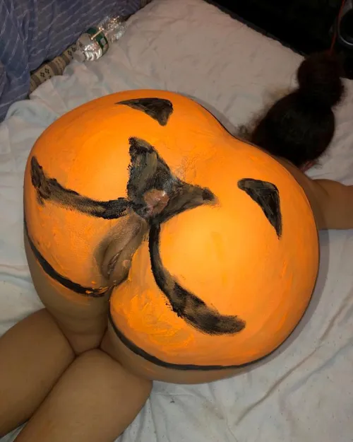 2am text to cum over