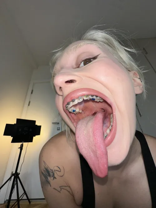 Rate my tongue