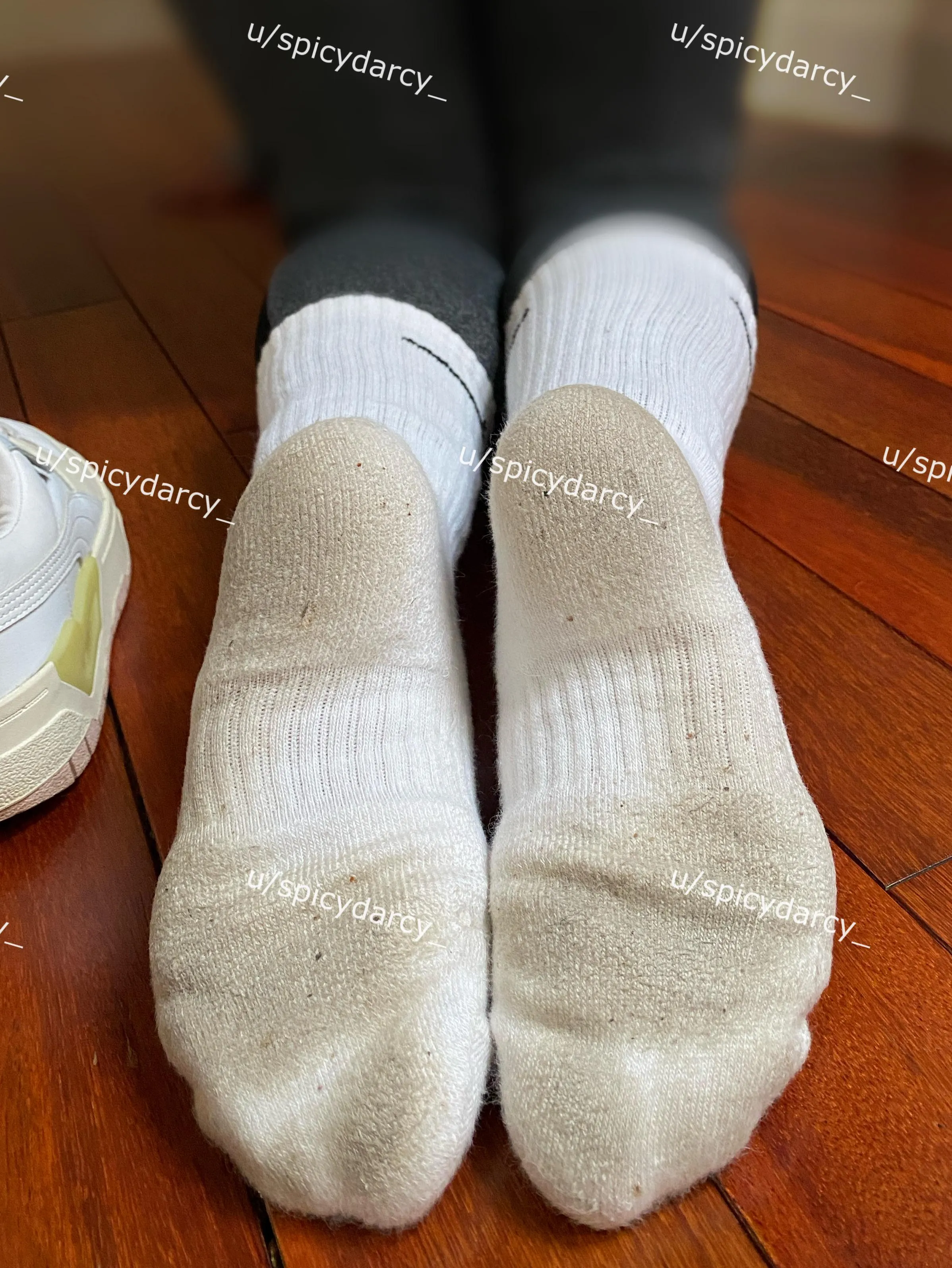 Dirty Nikes.. Your absolute favorite, right? [F]