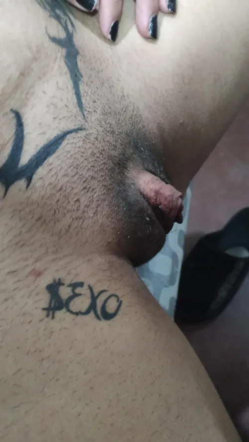 I thought I had a big tdick until I came to this site :(