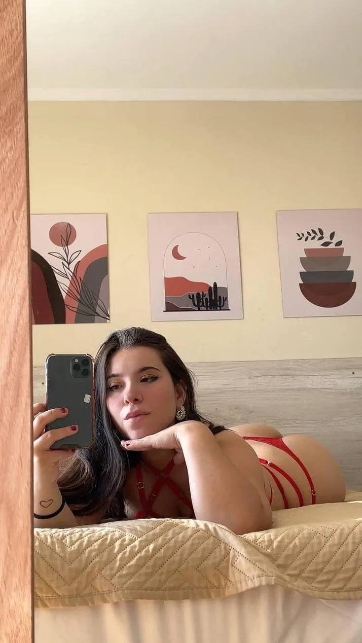 I want a slippery fun with u 💦