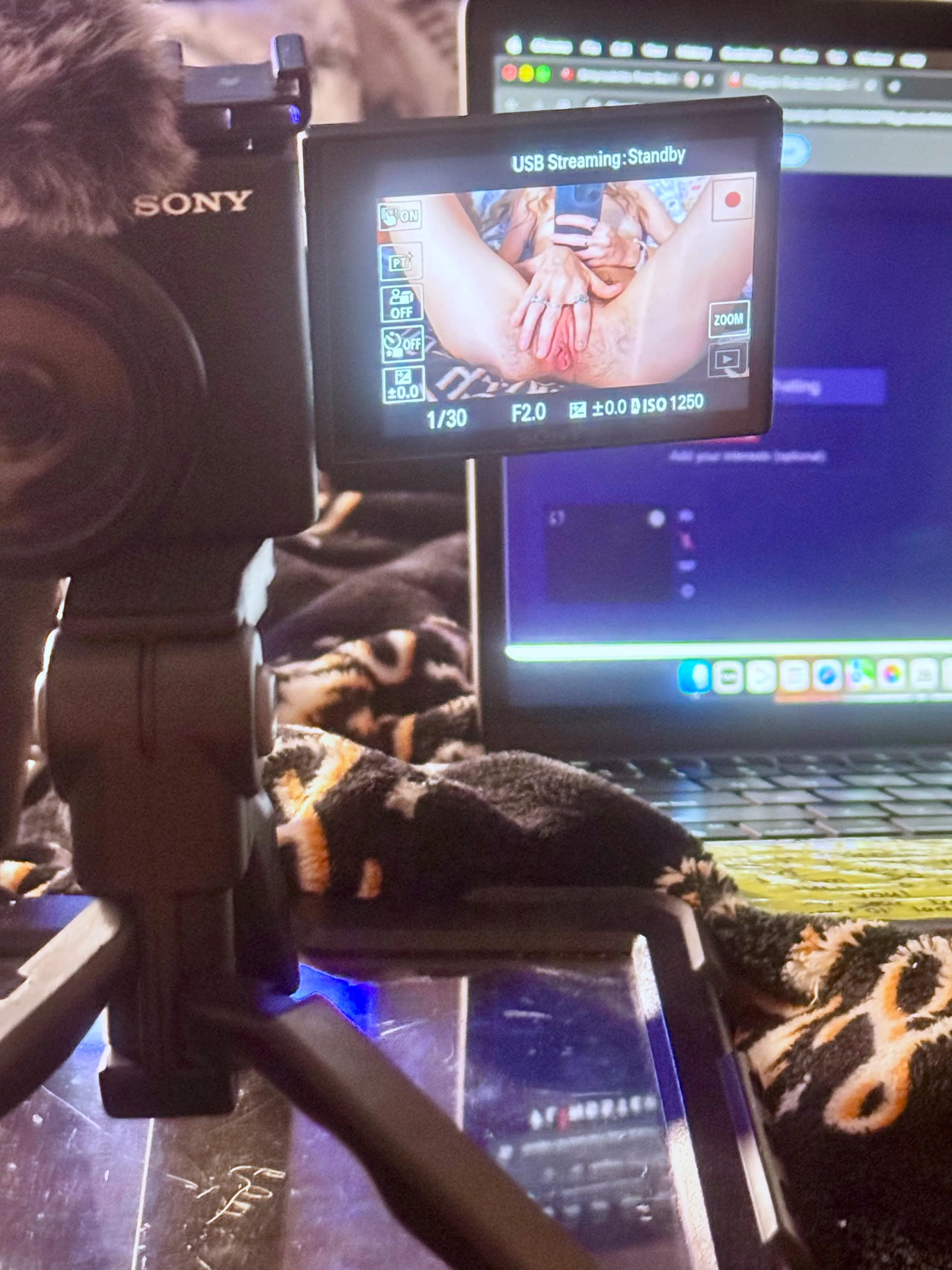 I’ve been gooning all day, I dare someone to make me cum 🤭 #summertime