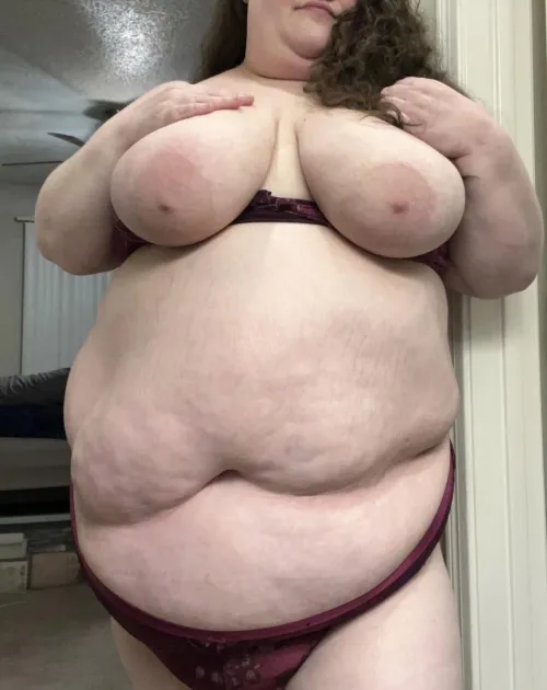 These are heavy, come hold them for me