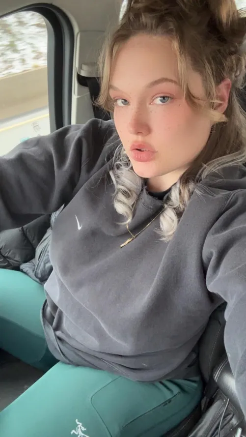 You mutts give up all your girlfriends Christmas gift money you’ve been working hard to save all year and  POOF it’s gone into my bank.. you can’t resist giving it all up just for goddess to look your way