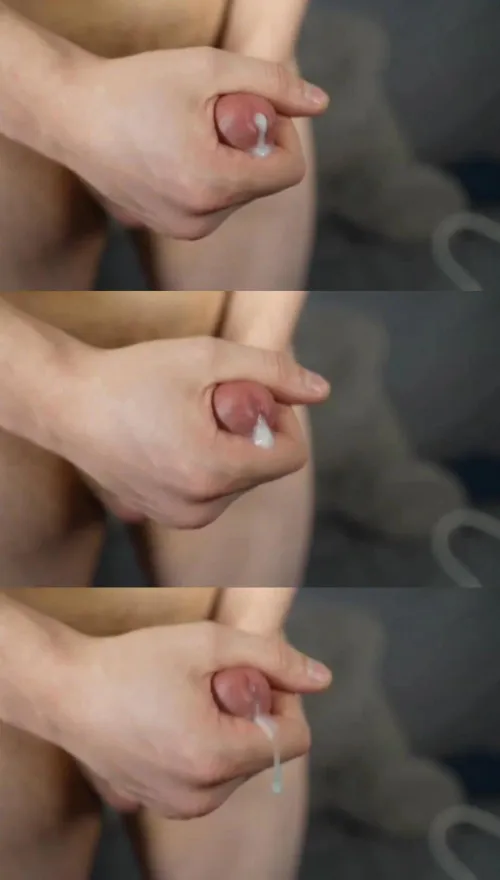 Leaking a bit right before I explode💦